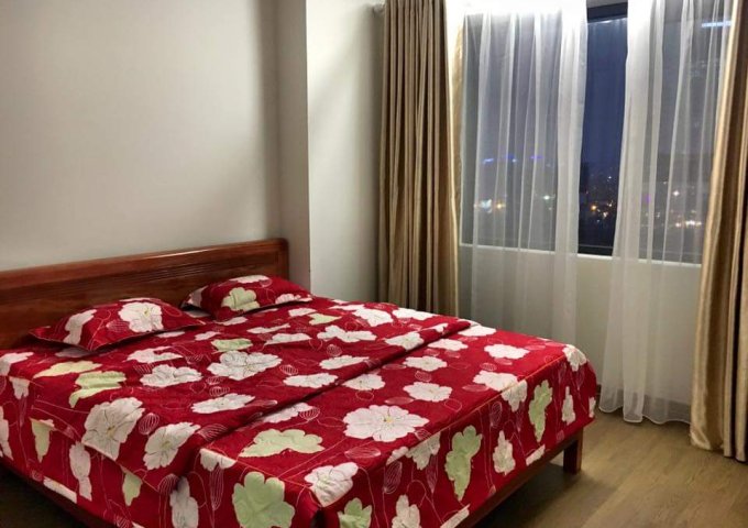 Cho thuê căn 3 phòng ngủ full đồ giá rẻ ở FLC 36 Phạm Hùng