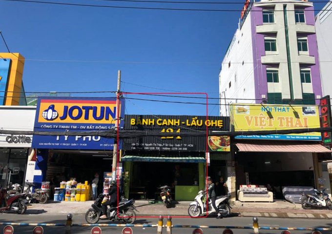 Cho thuê mặt bằng kinh doanh thời trang đường Nguyễn Thị Thập, Quận 7