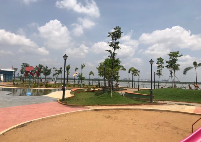 Đất nền Giá Siêu Rẻ King Bay Q9_LH:0375502962