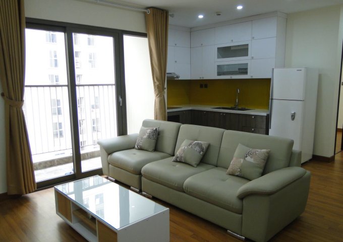 Cho thuê căn hộ chung cư gần Phố Huế  full nội thất cao cấp, 70m,2 ngủ