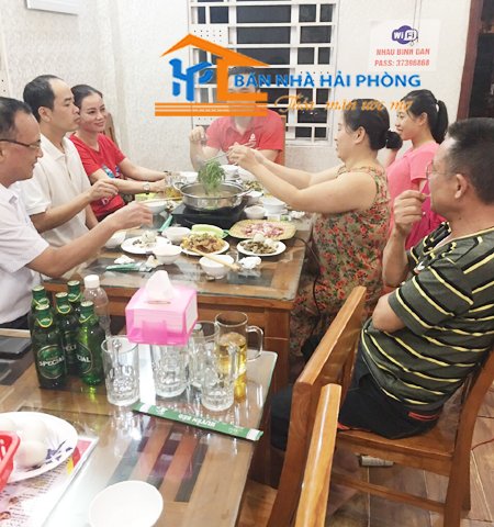 Sang nhượng quán lẩu nhậu bình dân số 6 Nguyễn Trãi, Ngô Quyền, Hải Phòng