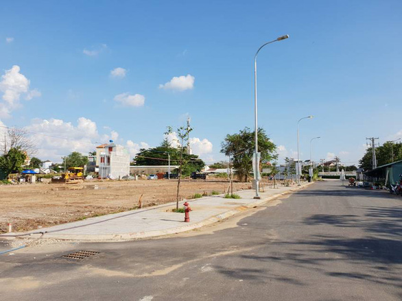 Bán lô đất ngay trung tâm thành phố Quảng Ngãi, chỉ 11tr/m2, đã có sổ