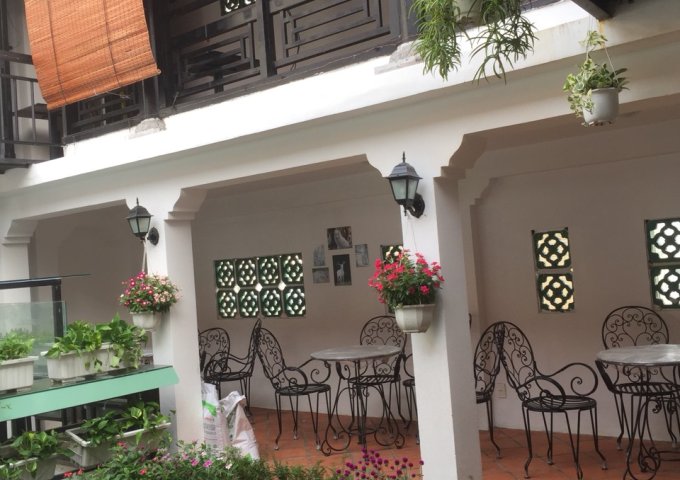 Cần sang nhượng hơn 20 phòng homestay và quán cafe sân vườn 500m2 ở quận Bình Thạnh, TP Hồ Chí Minh 