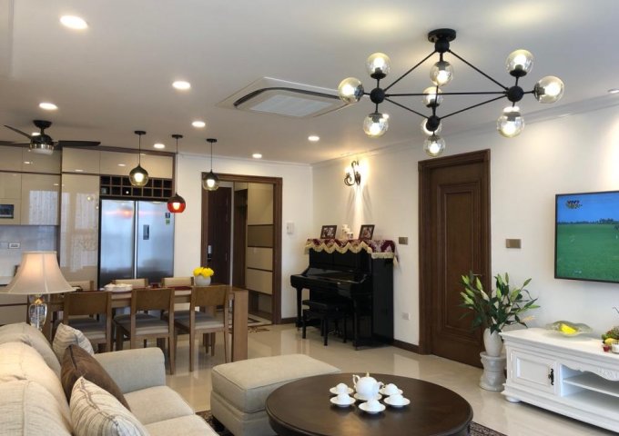 Cho thuê căn hộ chung cư Seasons Avenue- Mỗ Lao. 74m2, 2 ngủ, đủ đồ đẹp, giá 11tr/tháng
