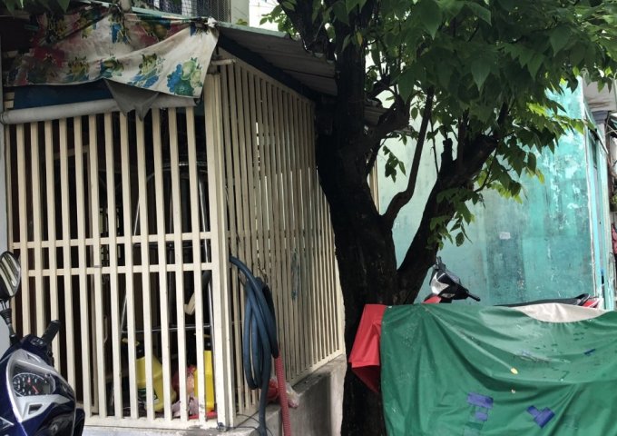 Cần bán nhà gấp chính chủ tại Hoàng Diệu phường 8, Quận 4, giá tốt