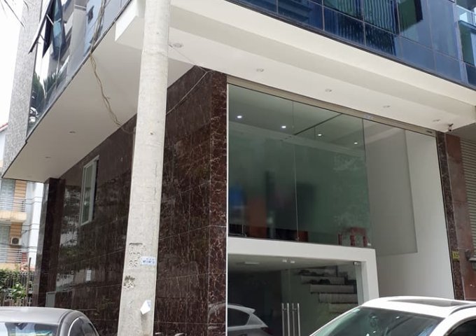 Tòa nhà văn phòng lô góc 7 tầng cho thuê 50 triệu/th. Nguyễn Xiển DT 50m- MT 5,1m- Giá 12,7 tỷ