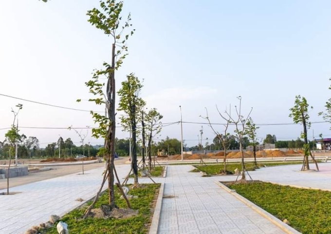 Cần tiền gấp, bán Lô Góc thuộc Dự án Đồng Phú – Quảng Ngãi, đất đã có sổ đỏ, 167m2, đường 15m, cách trung tâm Tp. Quảng Ngãi 2km