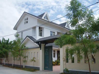 Bán nhà MT đường Nguyễn Qúy Đức, An Phú Quận 2. Gần ngã tư Thái Thuận, giá 20.5 tỷ
