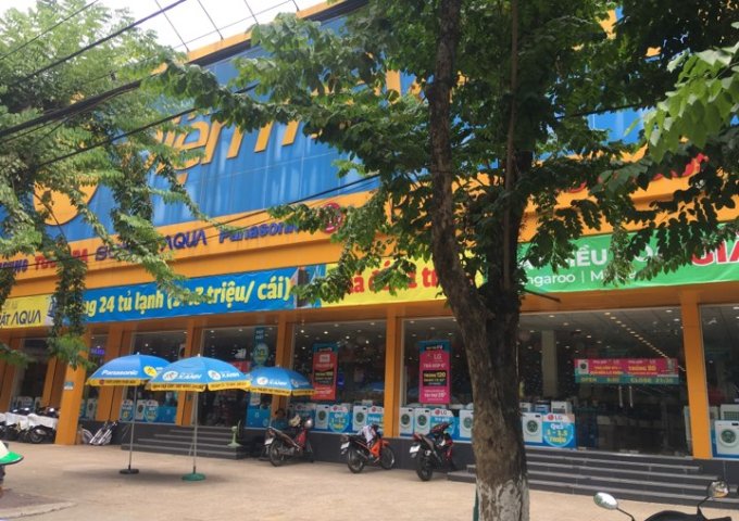 Bán nhà mặt tiền 5.4m đường Quang Trung tp Quảng Ngãi, lh 0973321776