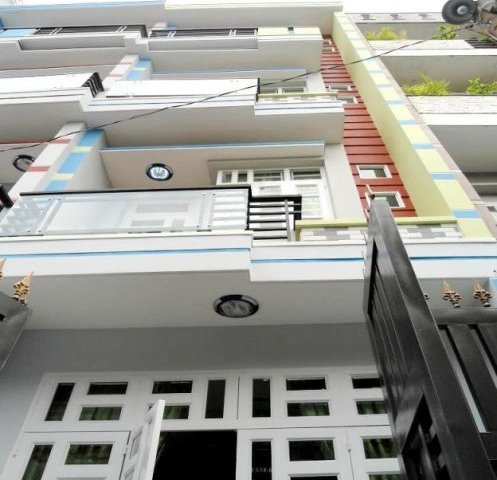 Bán gấp nhà hẻm 56 đường Văn Chung DT 4x15, 4 tầng giá rẻ chỉ 7.9 tỷ