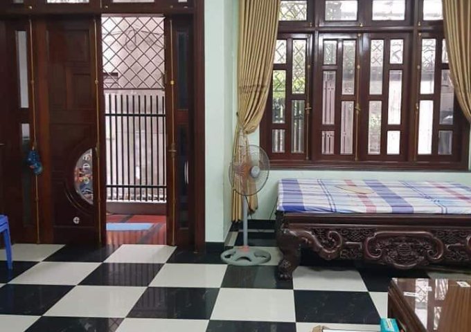 Bán nhà riêng Quang Trung Hà Đông, diện tích rộng, mặt tiền to, giá siêu rẻ chỉ 4ty6.