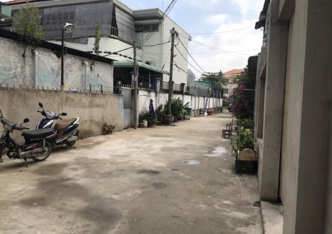 Bán nhà ngay ngã 3 Long trường-Nguyễn Duy Trinh, p.Long Trường q9. Giá 3,6tỷ. 99m2. Lh:0963246810
