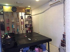 Cần sang nhượng salon tóc tại 4D nguyễn thái học ,Ba Đình