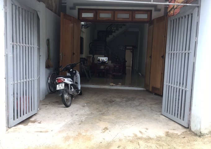 Cần bán nhà tại số nhà 08 ngõ 39 đối diện cổng chợ Chiềng An, TP Sơn La, Sơn La