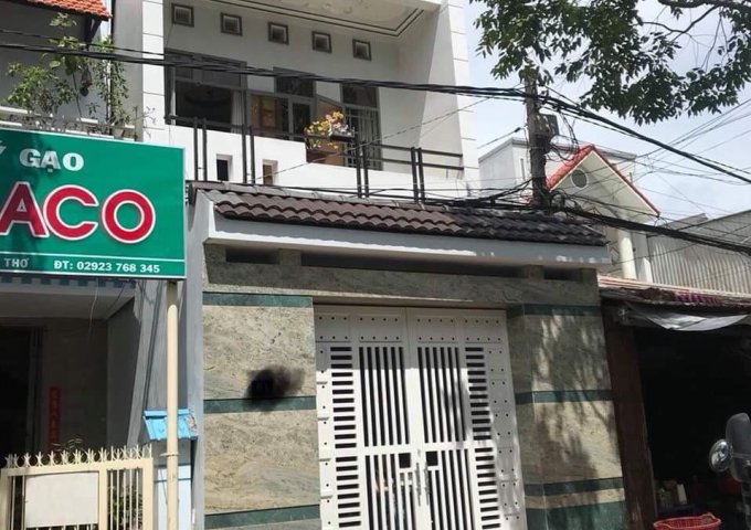 Bán nhà 1 trệt 1 lầu mặt tiền đường Trần Việt Châu, diện tích hơn 140m2, sổ hồng hoàn công, giá rẻ nhất khu vực 10.5 tỷ