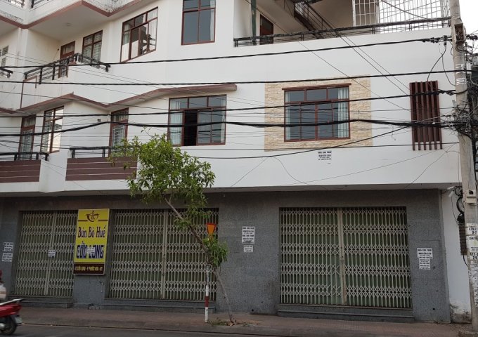 Bán nhà 4 tầng MT đường Cửu Long, p. Phước Hòa, tp. Nha Trang.