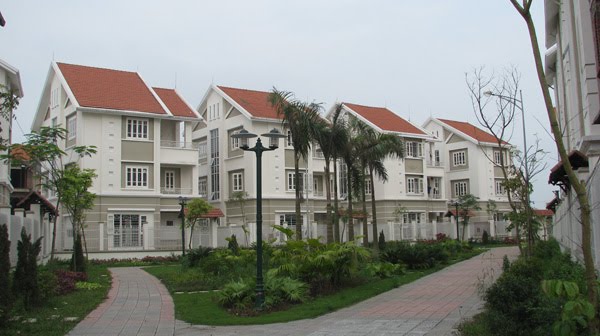 Cần bán căn biệt thự góc 3.5 tầng tại KĐT Đặng Xá, Gia Lâm, DT 142.9m2 đã hoàn thiện. LH 0983253436