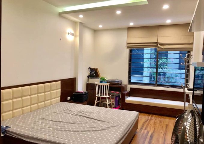 HOT! BÁN NHÀ GIÁP MẶT PHỐ TRẦN DUY HƯNG, XE BA GÁC QUAY ĐẦU 60M2 5 TẦNG, HẠ GIÁ 3,9 TỶ.