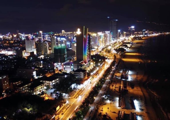 Nhà phố thương mại 4T gần Cocobay Đà nẵng, nằm trên trục đường biển, giáp sông Cổ Cò, chỉ 2 tỷ