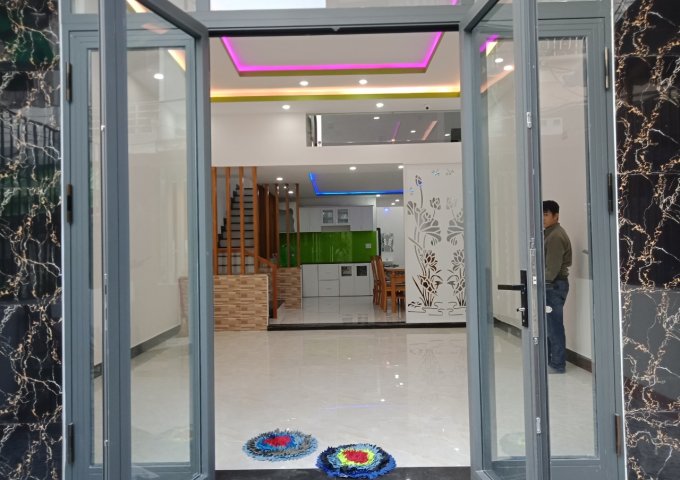 Bán nhà mới xây kiệt Nguyễn Văn Huề giá rẻ cho nhà đầu tư