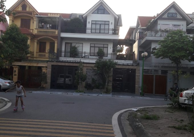 Nhà đường đâm giá rẻ KĐT Đại Kim Hoàng Mai DT55m2, 4T,MT4.5m,5.8tỷ LH 0366 221 568.