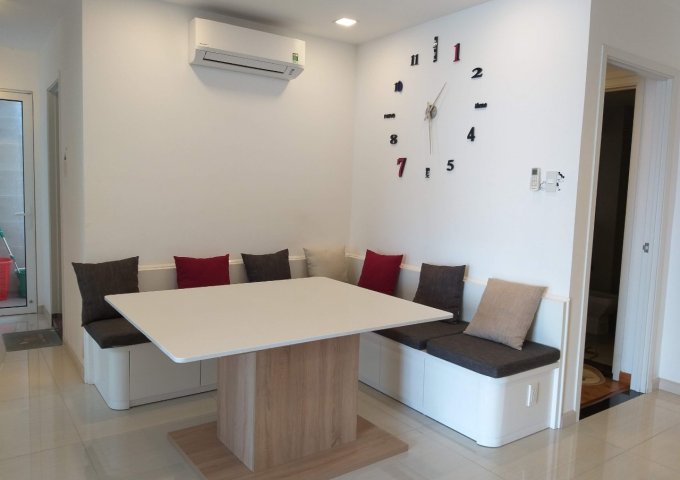 Cho thuê Căn hộ Sunrise City 3 PN, view hồ bơi, Q7