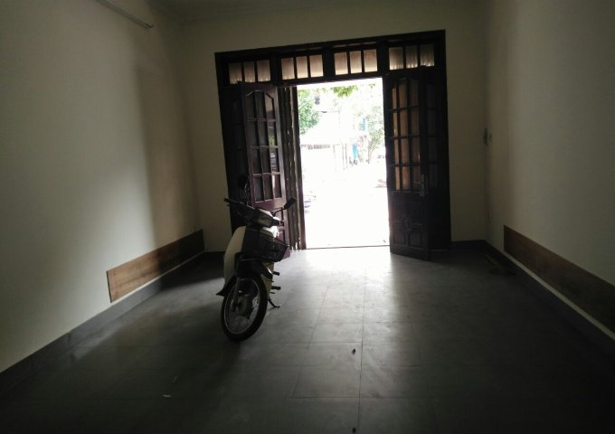 Cho thuê nguyên căn mặt tiền Nguyễn An Ninh có 6 phòng làm văn phòng