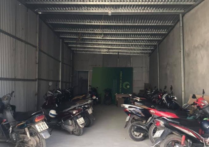 Cho thuê kho xưởng ở Cự Khối Long Biên 300m2 đường xe 5 tấn  