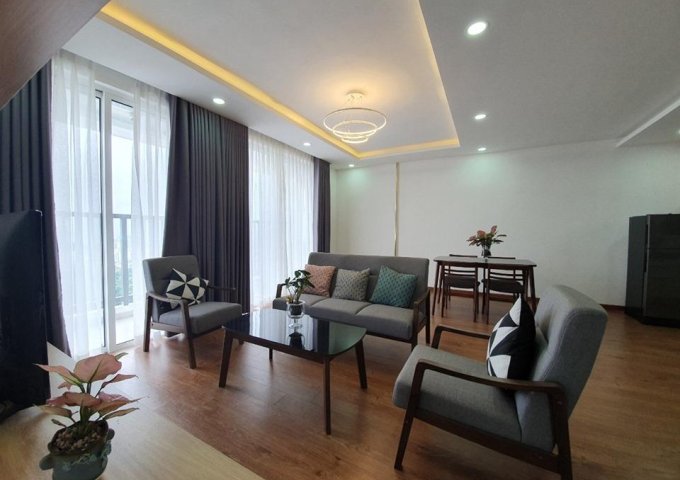 Bán căn góc 3PN Orchard Parkview, diện tích 88m2, full nội thất, view công viên. Giá 5.65 tỷ