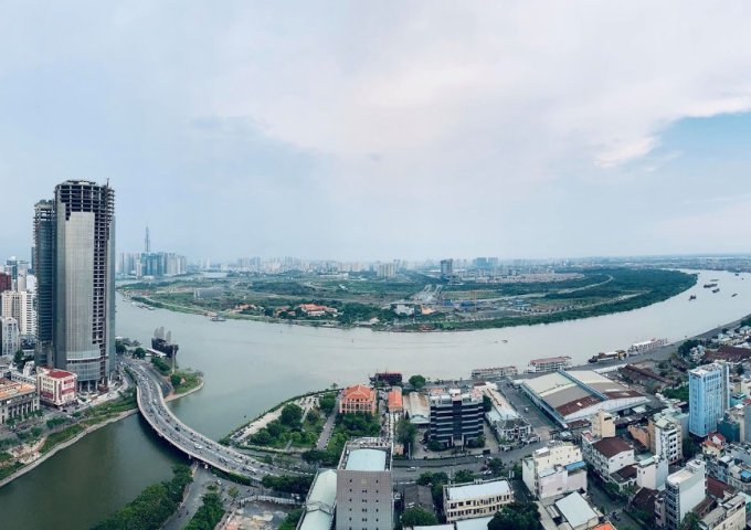 Bán nhanh căn hộ Saigon Royal Quận 4, diện tích 115m2, giá 10.5 tỷ, căn hộ 3 phòng ngủ
