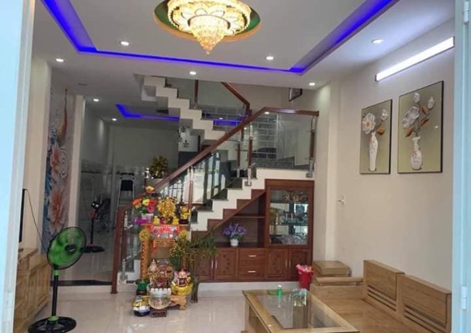 Bán nhà 3 tầng đẹp kiệt Nguyễn Phước Nguyên giá rẻ. Liên hệ: 0967.228.468