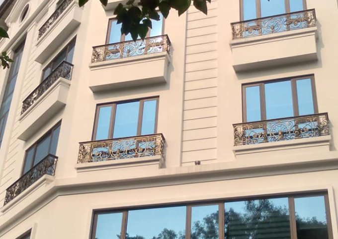 Bán tòa nhà số 39 Nguyễn Quốc Trị, Cầu Giấy- Lô góc 135m2 x 8 tầng Giá 57 tỷ