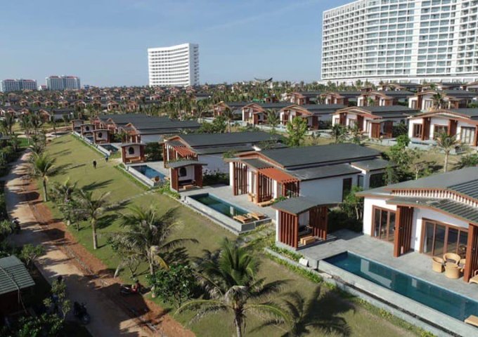 Bán 1 căn biệt thự + 1 căn hộ mặt biển Movenpick Cam Ranh - 23 tỷ cả VAT