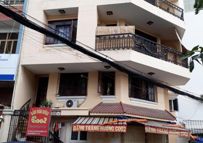 Bán nhà góc 2 mặt tiền Lý Thái Tổ-Nguyễn Thị Minh Khai, gần nhà hàng Sinh Đôi, DT 5,7m x 21m.