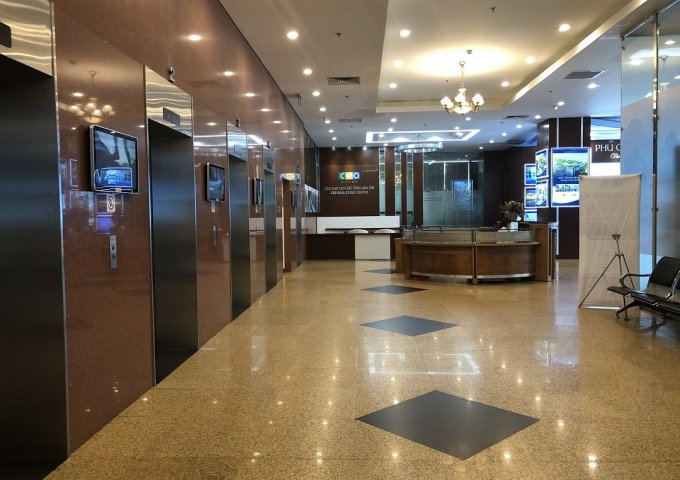 Cho thuê văn phòng tại CEO Tower, mặt đường Phạm Hùng, DT 135m2, giá tốt 270 nghìn/m2/tháng.
