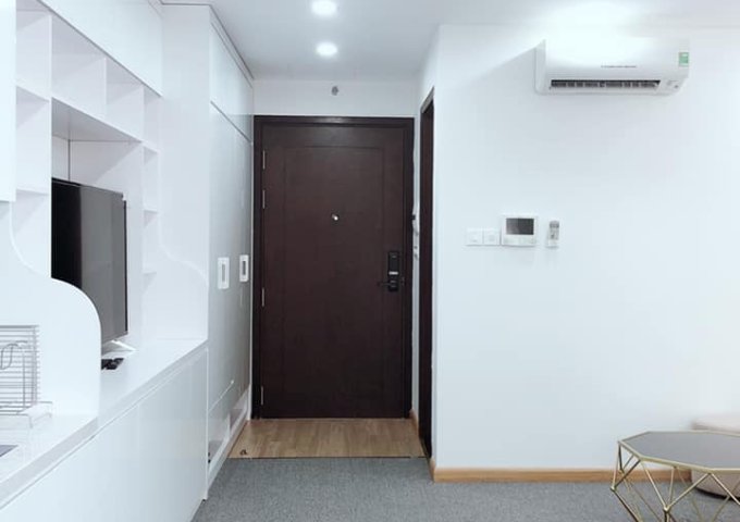 Cắt lỗ căn hộ chung cư Vinhomes D’Capitale Trần Duy Hưng, 32.96m2, đầy đủ nội thất giá 2.3 tỷ bao phí toàn bộ 
