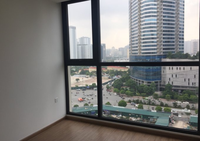 Chính chủ cần bán căn hộ 2PN chung cư Vinhomes Skylake, Phạm Hùng, nội thất cơ bản giá 3.1 tỷ 