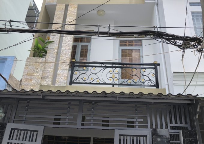 Bán nhà 2 lầu 4x11,5m đường Nguyễn Tư Giản, p12, Gò Vấp