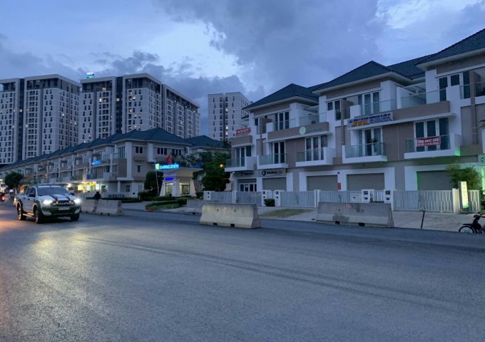 Bán đất dự án kdc Hưng Phú , Quận 9 mặt tiền đường 20 mét vị trí kinh doanh đầu tư lãi lớn