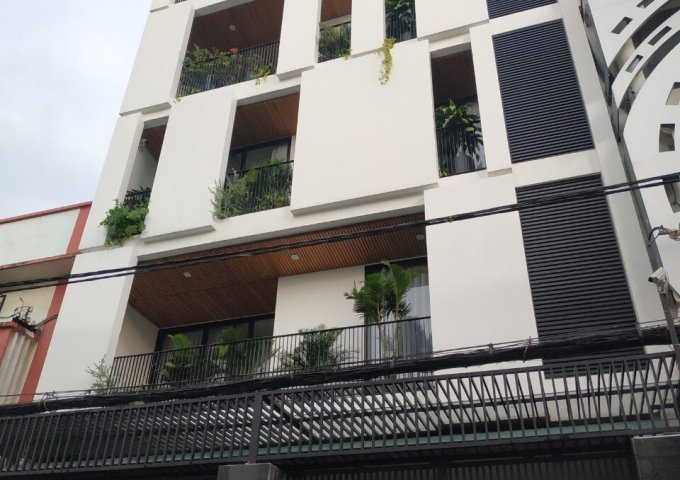 Cho thuê gấp căn hộ mặt tiền Nguyễn Thái Bình, Quận 1, gồm 11 phòng, 11 WC giá 70tr