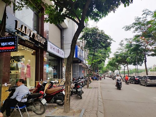 Mặt phố Nguyễn Khang, Cầu Giấy - Vỉa Hè 2 Bên - KD Cho Thuê 40tr/ tháng. DT: 40m2x5T, 12tỷ