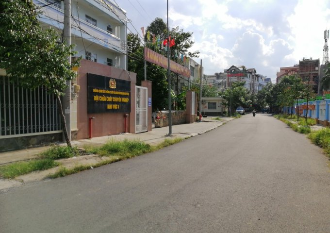 Bán đất quận Bình tân, Ngay trung tâm hành chính Bình Hưng Hòa.