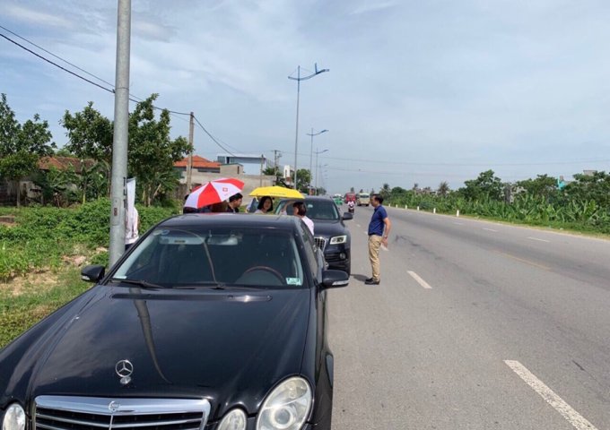 Tôi có 4 lô liền kề nhau, sẵn sổ đỏ dự ấn đất nền Quảng Tâm cần chuyển nhượng gấp 