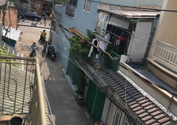 Cho thuê nhà nguyên căn 1 trệt 1 lầu hẻm Phạm Hùng, gần cầu Chánh Hưng giá 12 triệu/tháng.