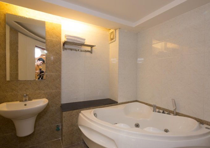Chào bán khách sạn Mini kiệt ô tô 227 Nguyễn Văn Thoại, Sơn Trà, 6 tầng, 13 phòng, giá 15.5 tỷ