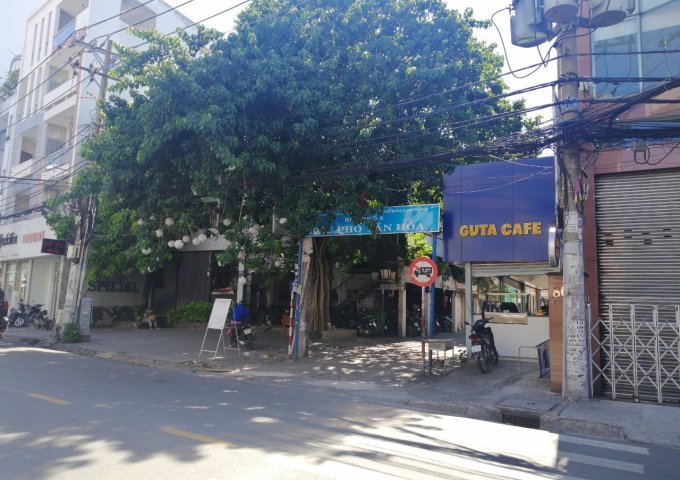 Còn lại Duy Nhất 1 căn nhà bán mặt tiền lớn Huỳnh Văn Bánh, Phú Nhuận. Chủ bán gấp đi nước ngoài định cư.