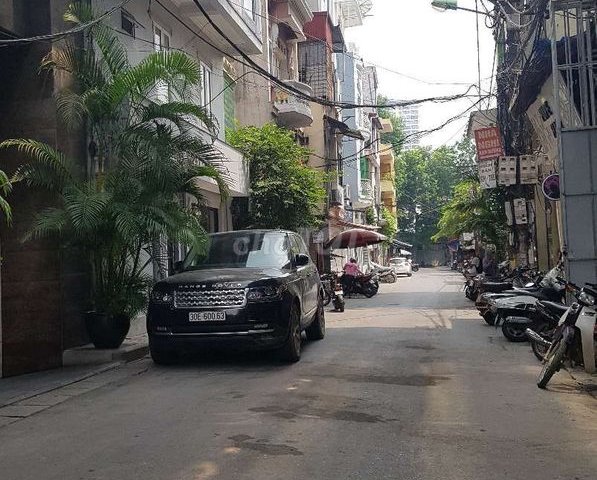 Cho thuê nhà mặt ngõ ô tô tại phố Huế, 60m2 x 3.5t kinh doanh tốt