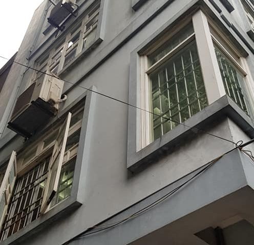Bán nhà đẹp, lô góc Gara Ô Tô khu Ngụy Như Kon Tum giá 5.4 tỷ.