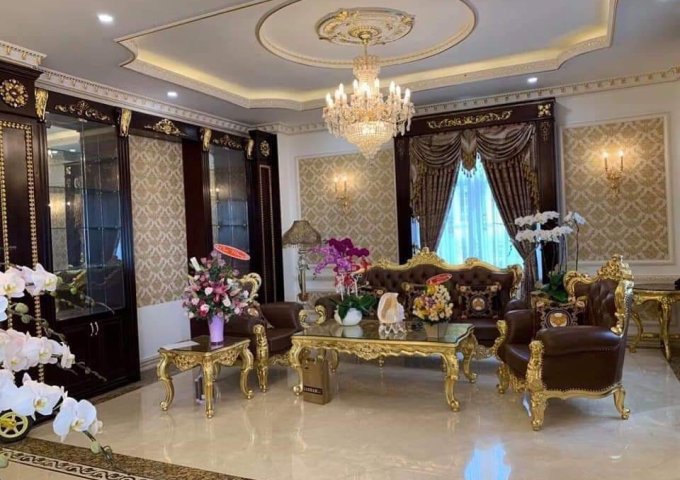Bán lâu đài hotell cao cấp sát sân bay Tân Sơn Nhất-p2-TB.giá 85 tỷ.DT:23x23m