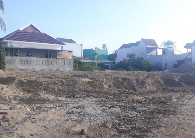 Bán lô đất mặt tiền Nguyễn Duy Trinh 83m2 giá chỉ 4 tỷ đồng